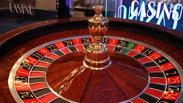 Big Time Gaming live table interface on qq122 mobile app